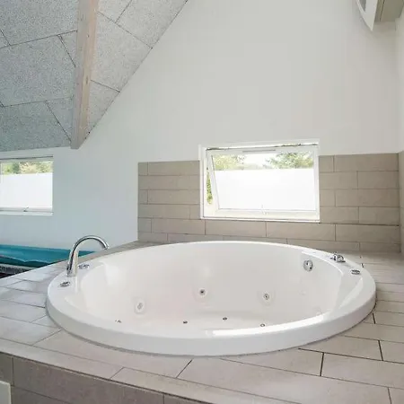 Holiday home Toftum Sleeps 20 Pool Wifi Toftum (Syddanmark)